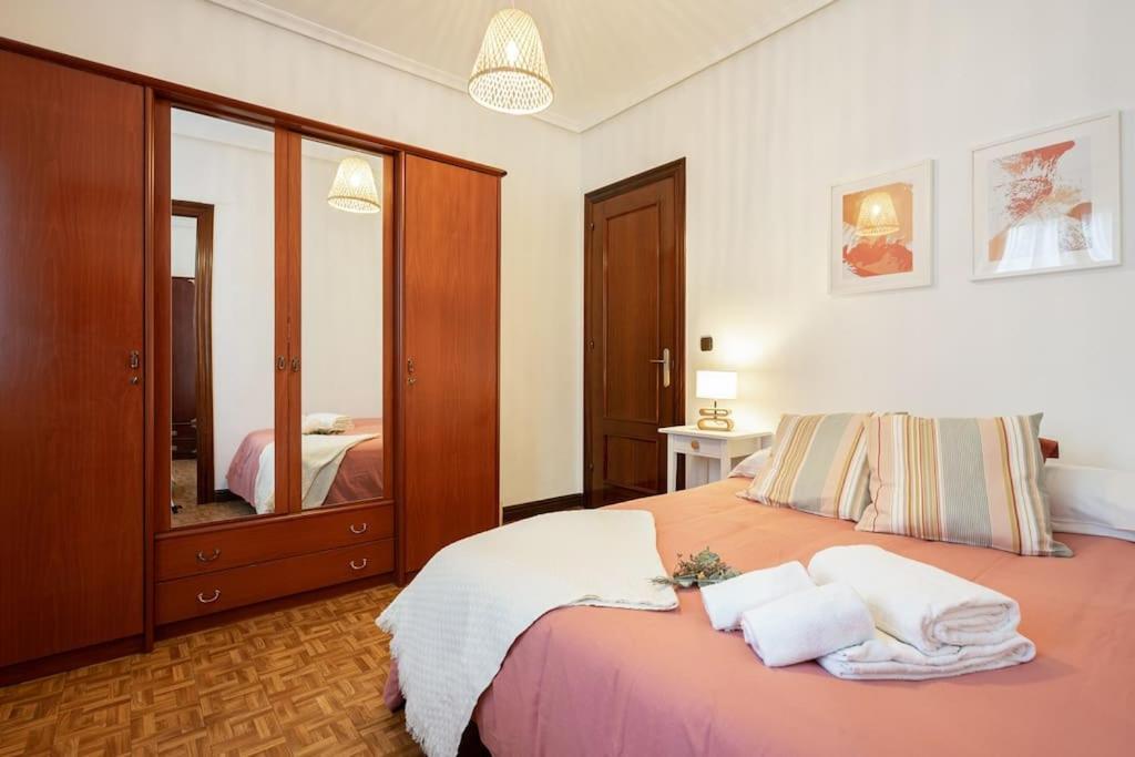 Apartamento Trisquel Gijon Exterior photo